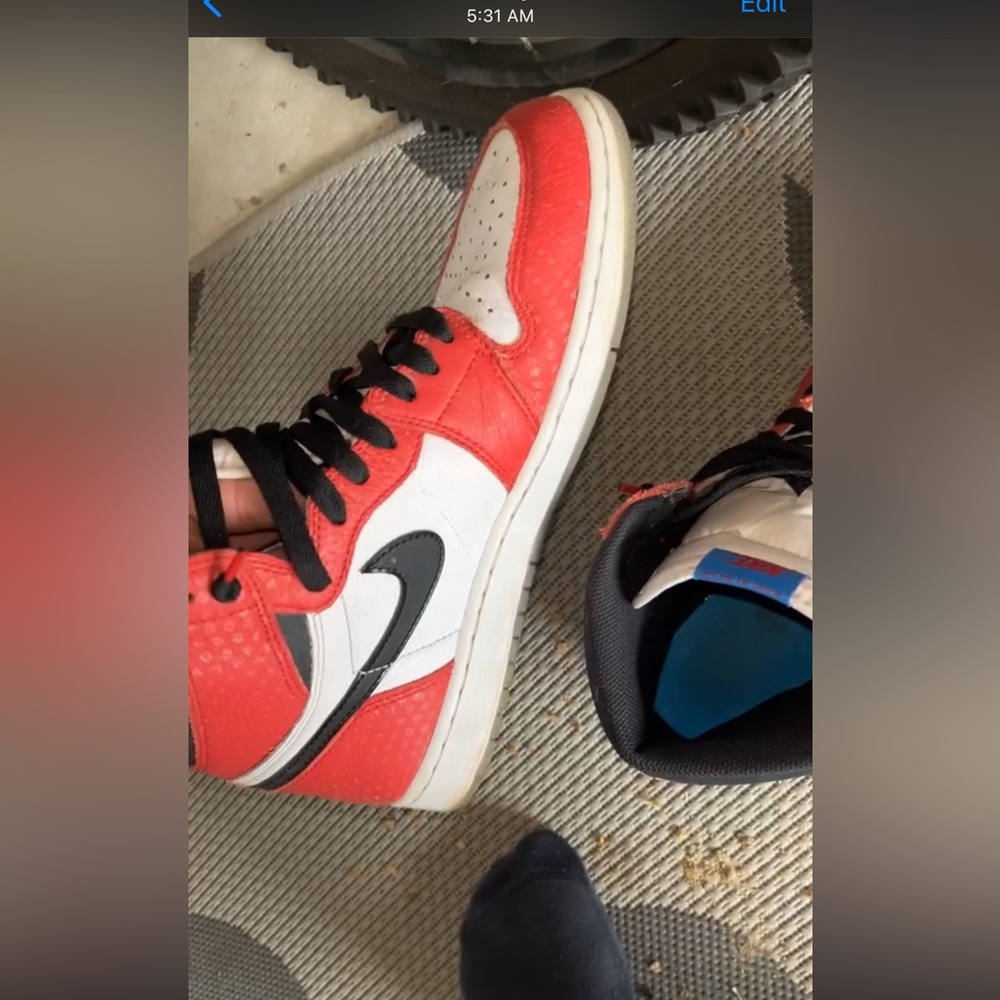 jordan 1 high spiderman